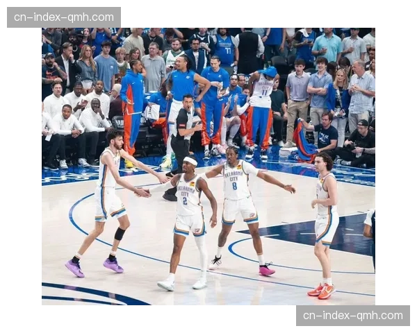 雷霆后卫掩护战术创造错位 戴格诺特临场指挥提升进攻效率